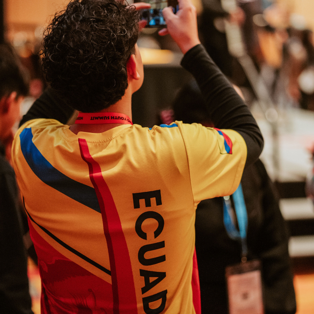 Ecuadorian student taking a photo